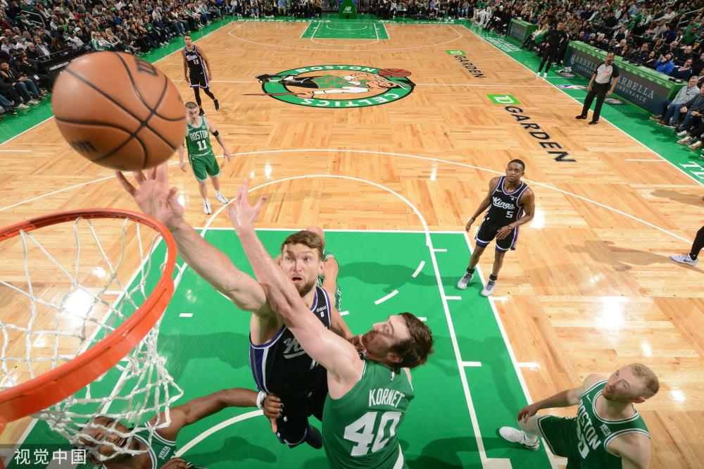 更承载着球 更承载着球