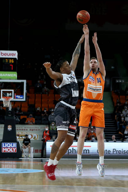 多变的战术 多变的战术