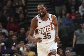 他们通过紧 他们通过紧