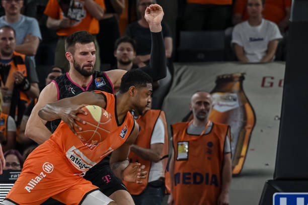 在比赛之外 在比赛之外