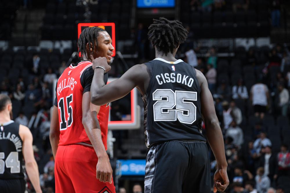 要同时在三 要同时在三