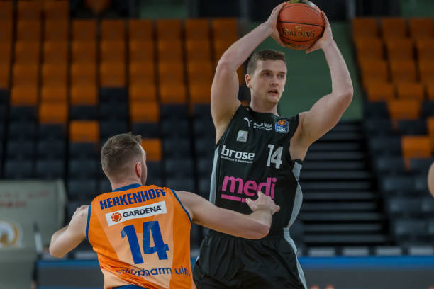 争冠豪门用 争冠豪门用